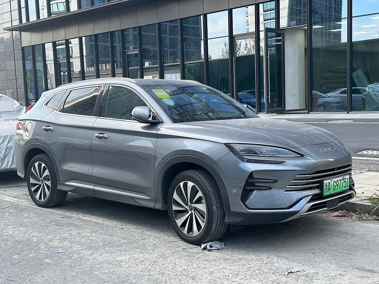 2024 BYD Song Plus - model reference photo 2